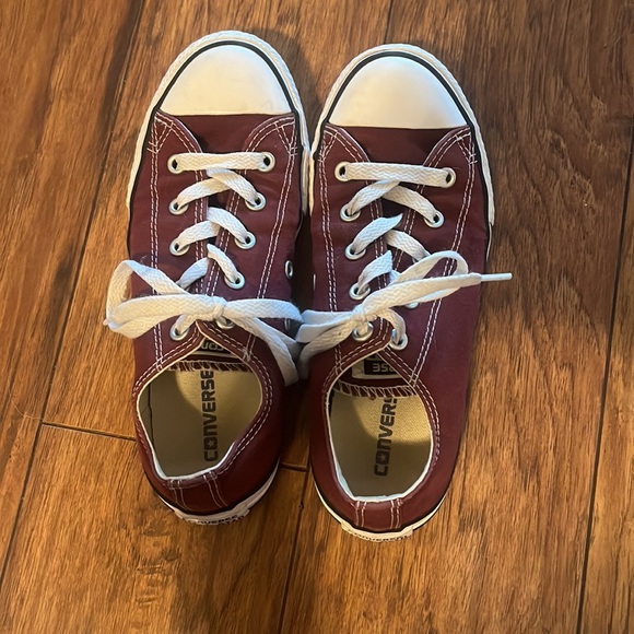 Maroon Converse - Picture 2 of 6
